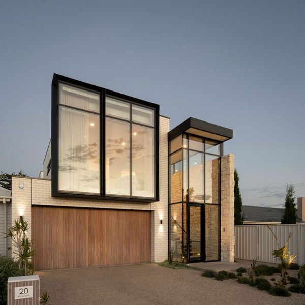 No. 92, Glenelg North